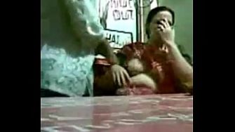 Камера сняла изнасилование родным братом